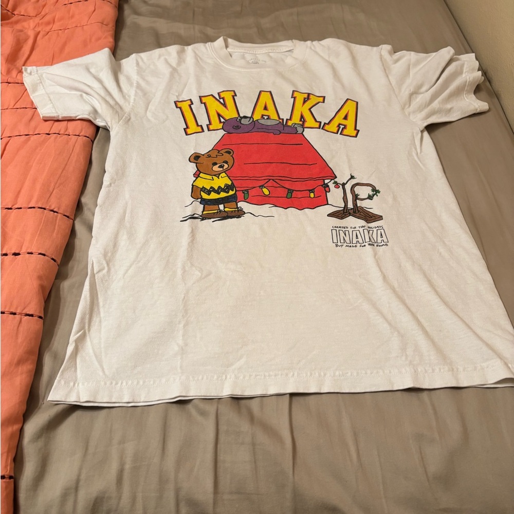 Inaka Unisex White Graphic T-Shirt